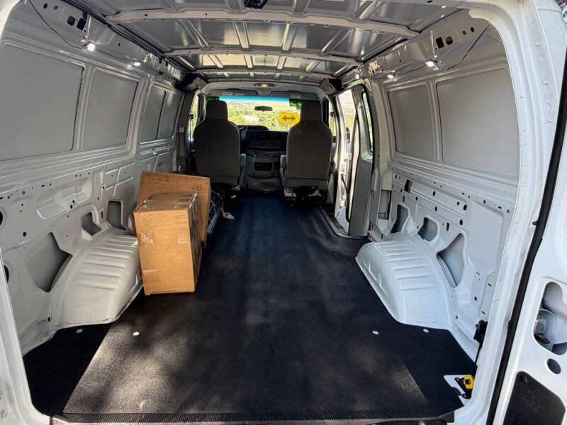 2014 Ford E-Series E-150