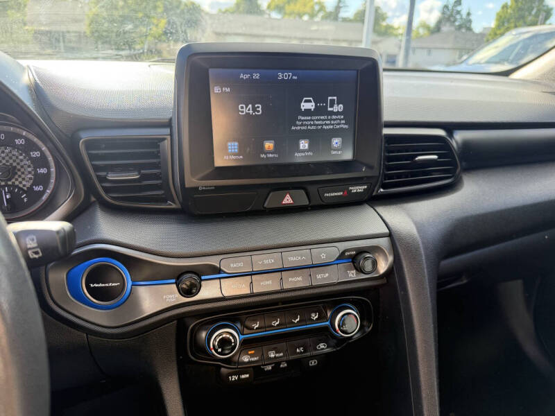 2019 Hyundai Veloster 2.0L