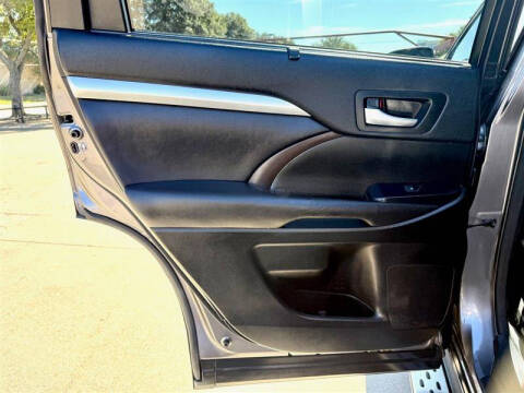 2017 Toyota Highlander XLE