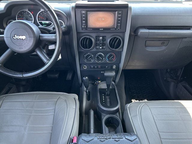 2007 Jeep Wrangler Unlimited 10