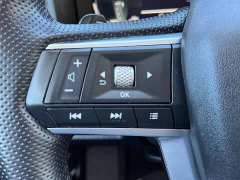 2023 Mitsubishi Outlander PHEV SE