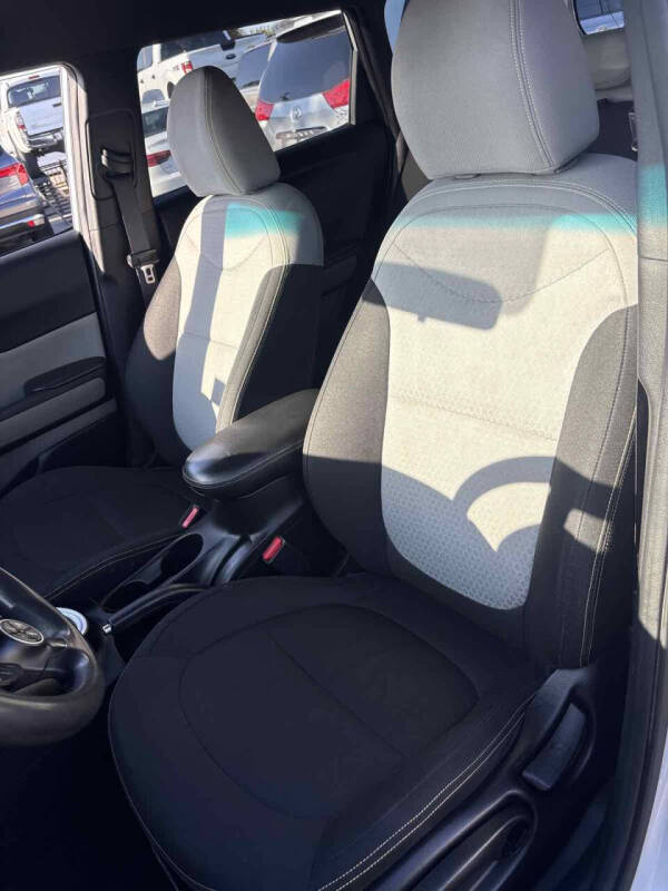 2014 Kia Soul +