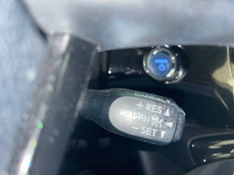 2019 Toyota Prius LE AWD-e