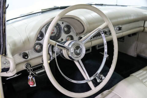 1957 Ford Thunderbird