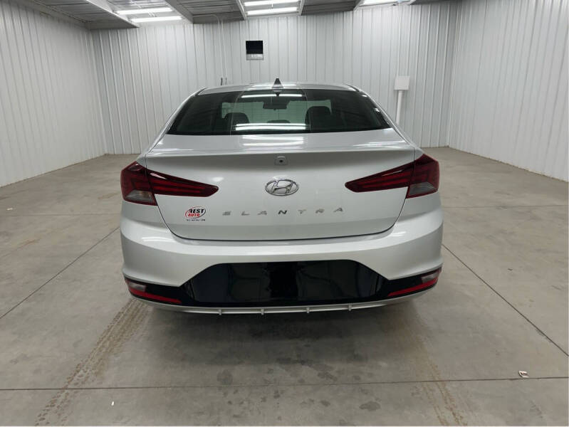 2020 Hyundai Elantra