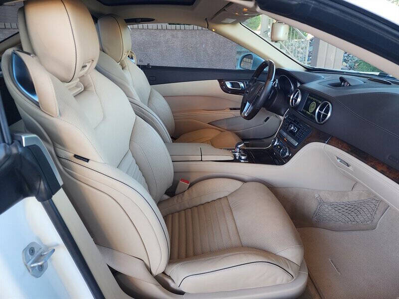 2016 Mercedes-Benz SL-Class SL 550