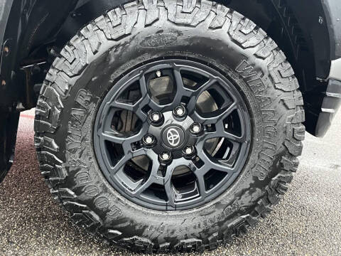 2019 Toyota Tacoma SR