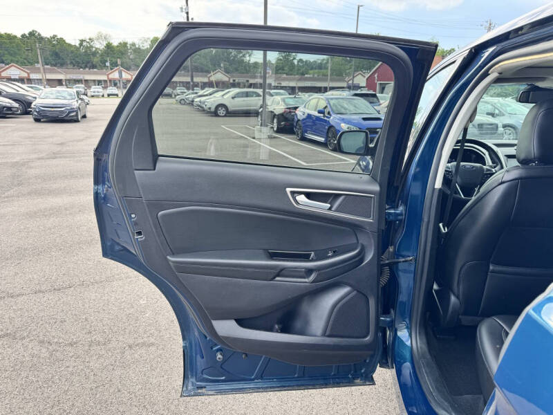 2020 Ford Edge SEL