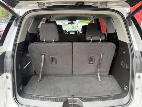 2017 GMC Acadia SLE-2