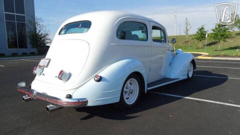 1935 Pontiac Coupe