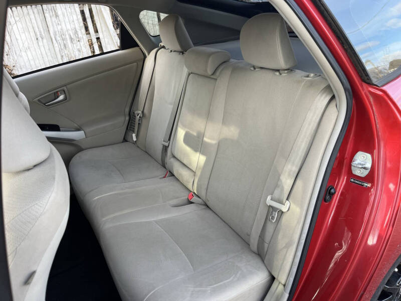 2012 Toyota Prius Two