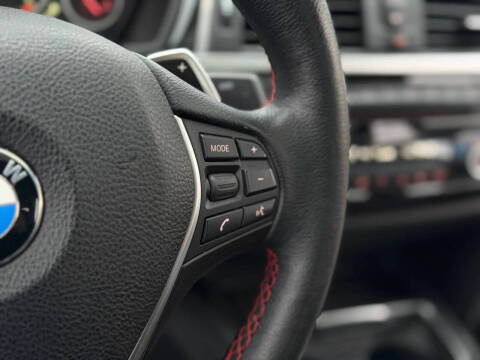 2018 BMW 3 Series 330i xDrive