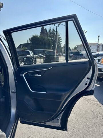 2019 Toyota RAV4 Hybrid XSE