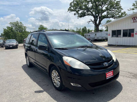 2009 Toyota Sienna XLE