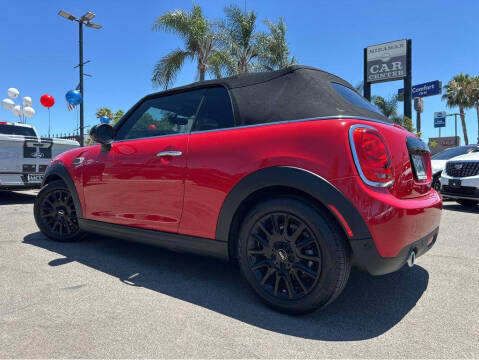 2019 MINI Convertible Cooper
