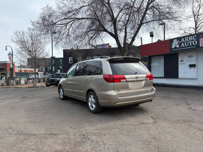 2005 Toyota Sienna