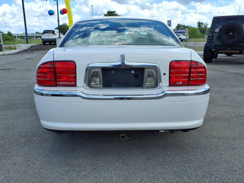 2000 Lincoln LS