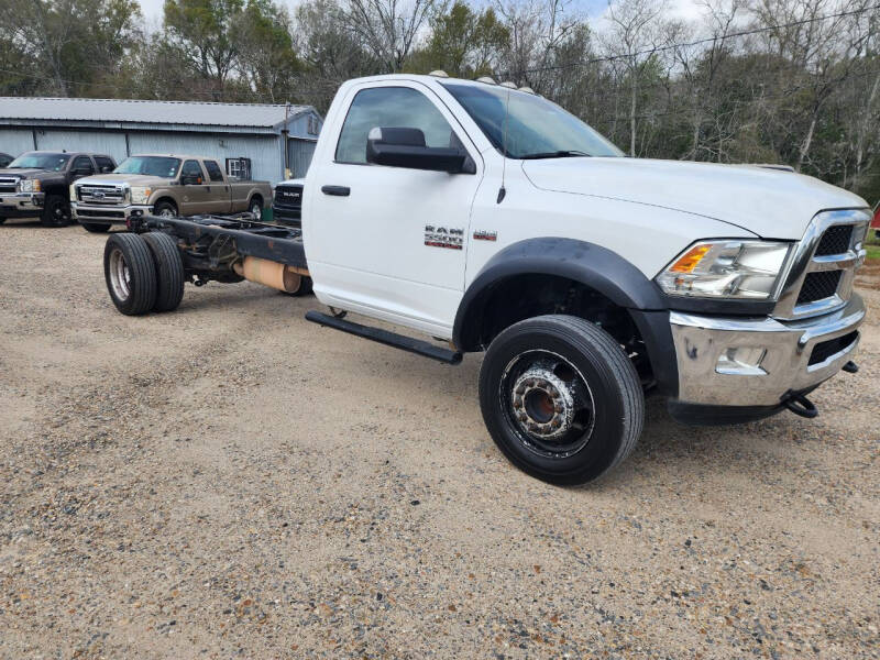 2018 RAM 5500 null photo 3