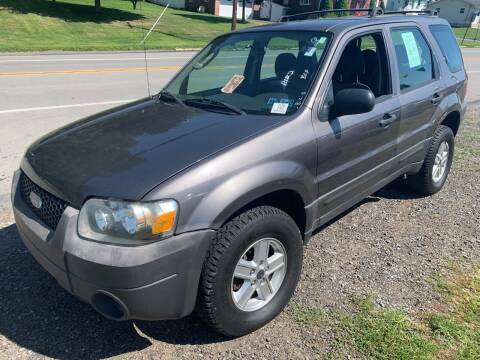 2005 Ford Escape for sale at Trocci's Auto Sales in West Pittsburg PA