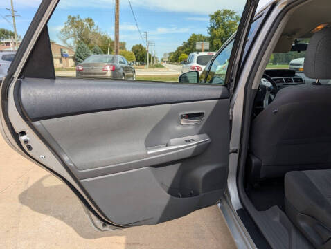 2012 Toyota Prius v Three