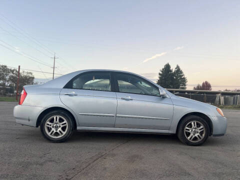 2004 Kia Spectra LX