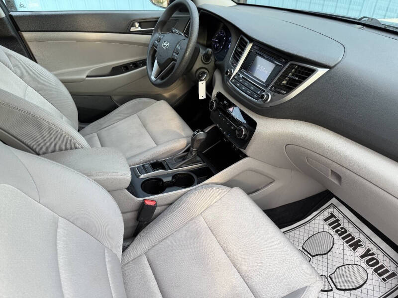 2017 Hyundai Tucson SE