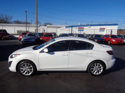 2011 Mazda MAZDA3 for sale at Cars Unlimited Inc in Lebanon TN