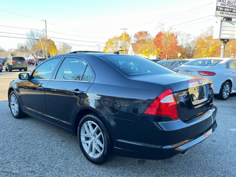 2012 Ford Fusion SEL photo 10