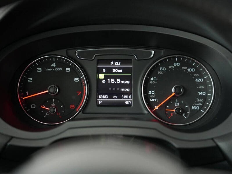 2016 Audi Q3 2.0T quattro Premium Plus