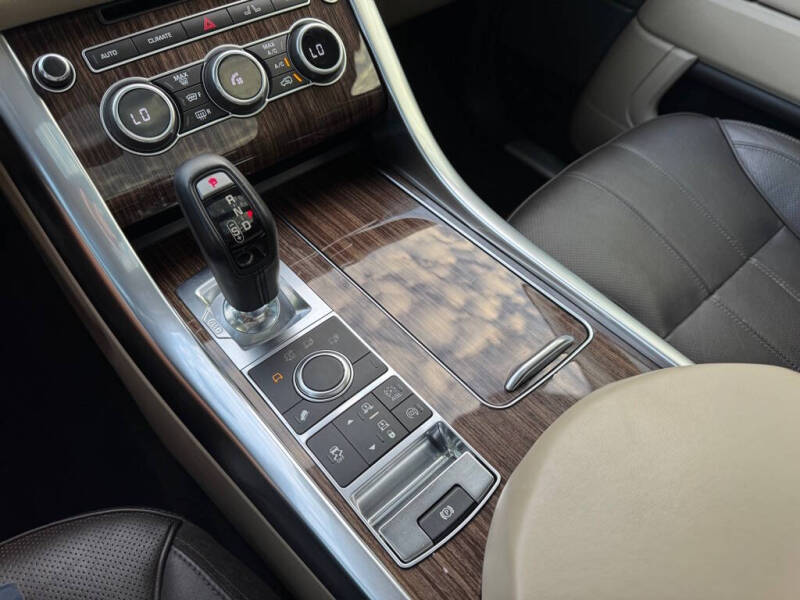 2014 Land Rover Range Rover Sport HSE