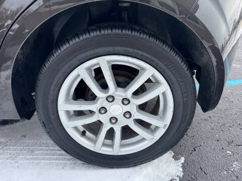 2016 Chevrolet Sonic LT Auto