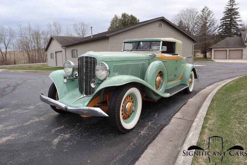1933 Auburn 1250 Salon Cabriolet