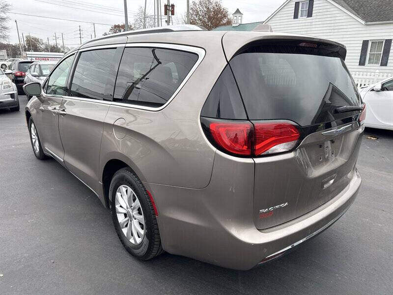 2018 Chrysler Pacifica Touring L