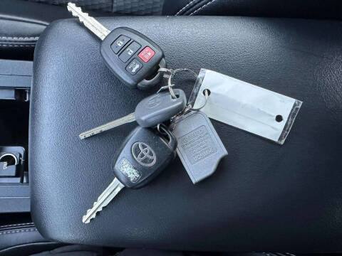 2012 Toyota Camry SE