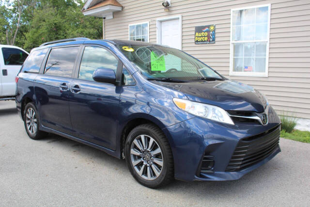 2020 Toyota Sienna for sale at Auto Force USA in Elkhart, IN