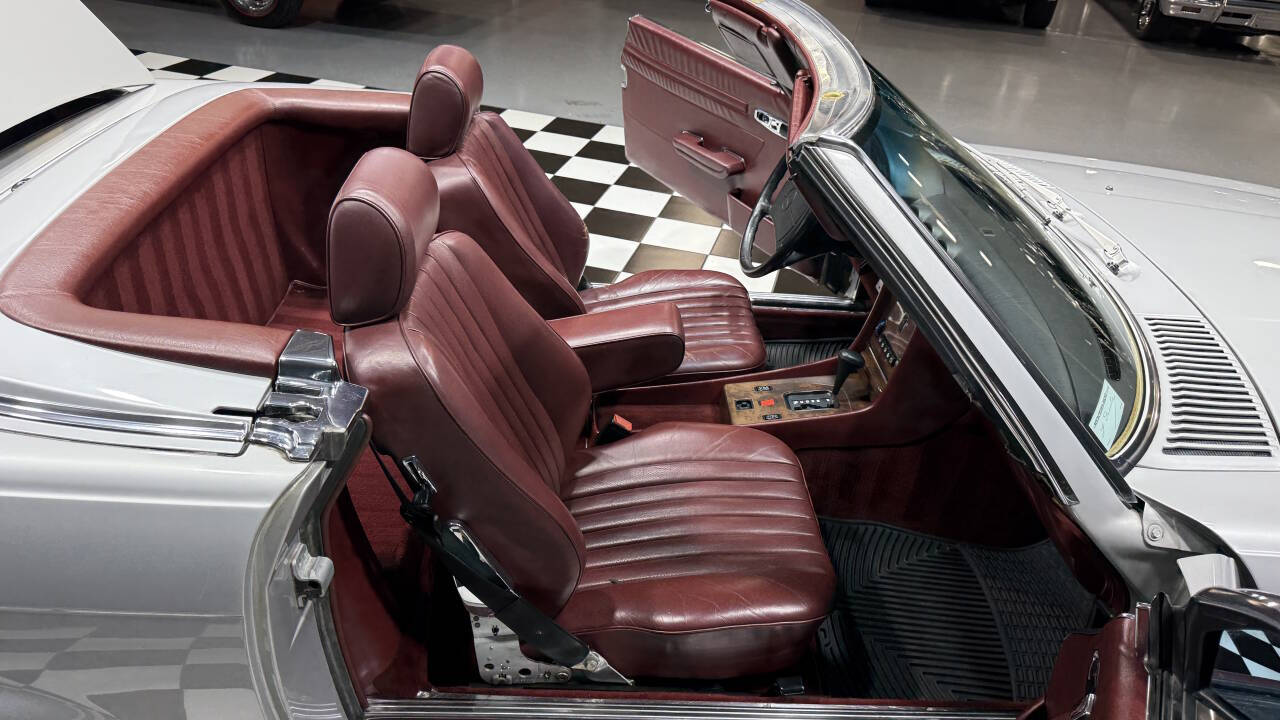 1988 Mercedes-Benz 560-Class 6