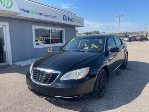 2013 Chrysler 200 LX
