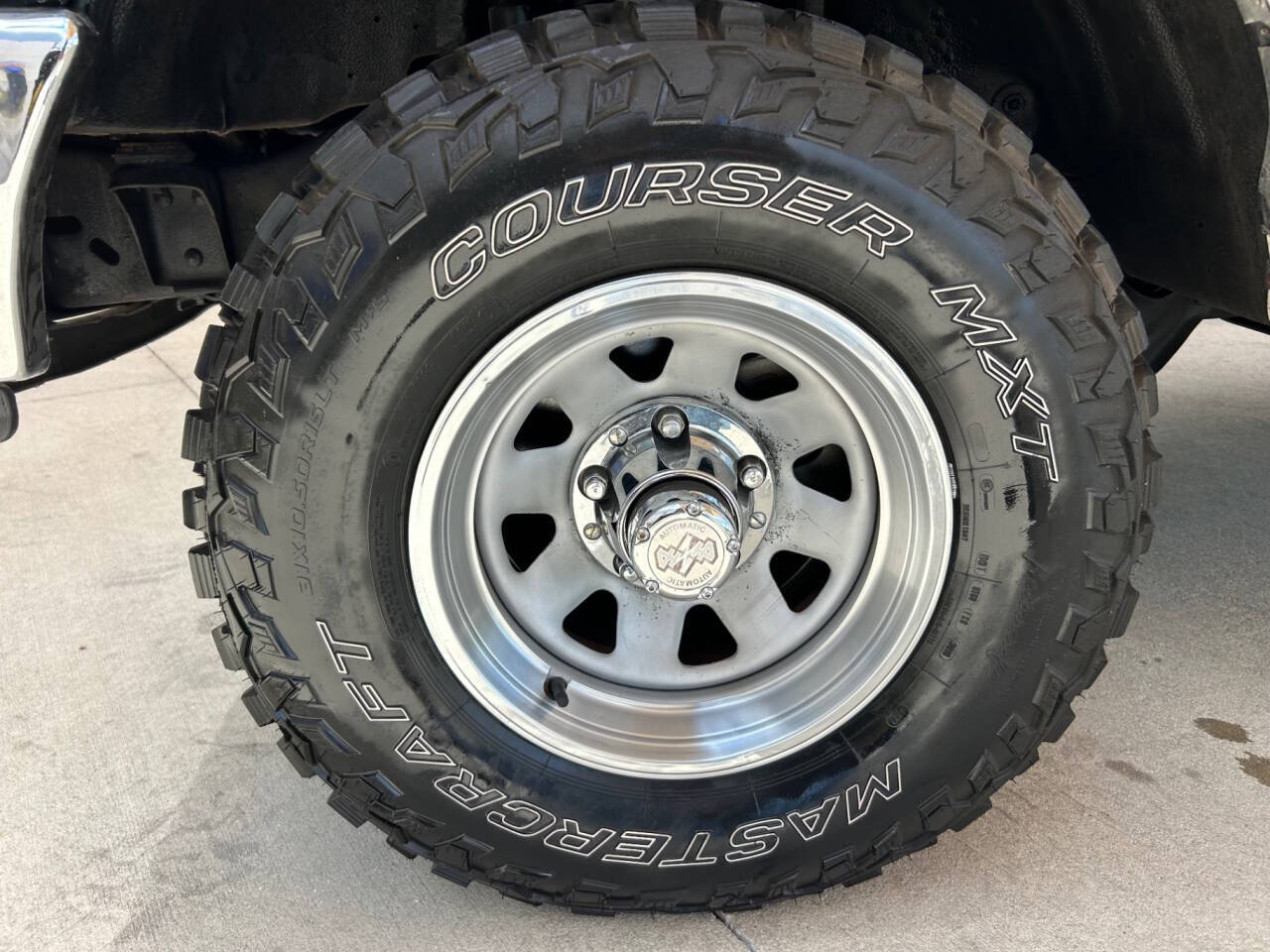 1989 Ford Bronco 18