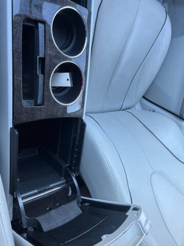 2015 Toyota Venza XLE