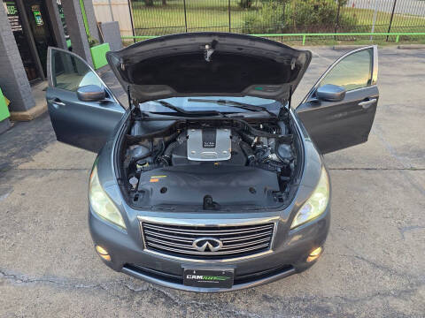 2012 Infiniti M37