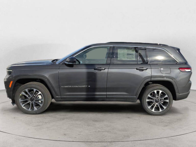 2025 Jeep Grand Cherokee Overland