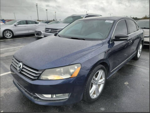 2015 Volkswagen Passat for sale at AUTOBAHN MOTORSPORTS INC in Orlando FL