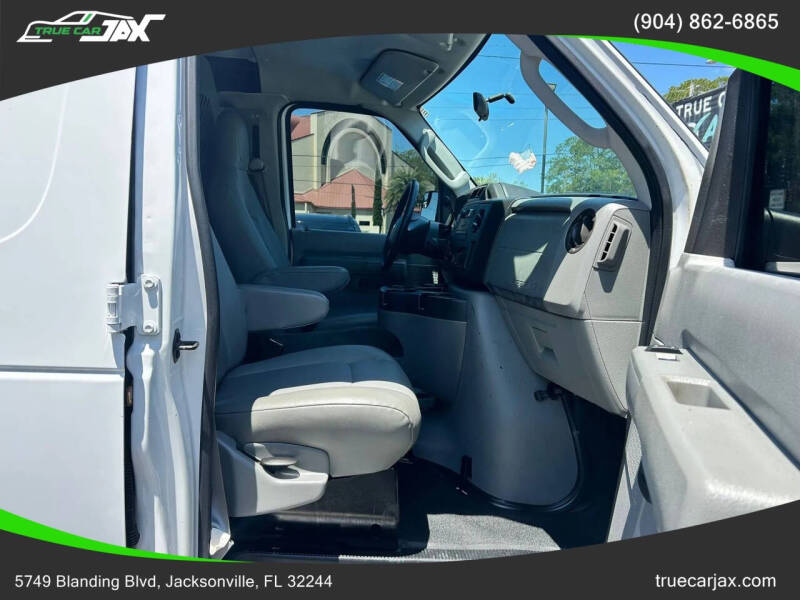 2011 Ford E-Series E-250