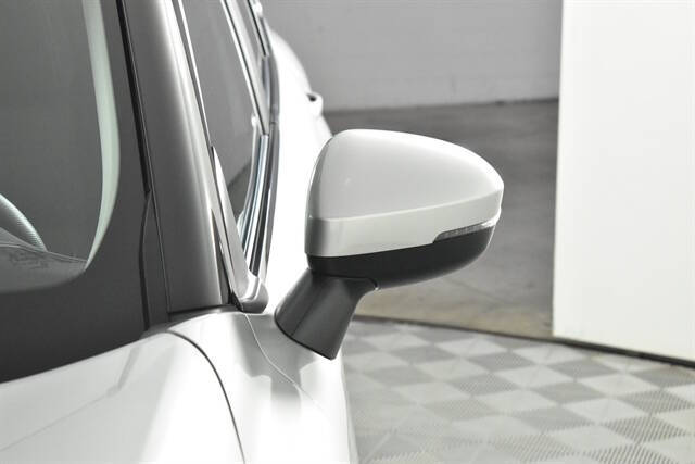 2024 Mitsubishi Outlander ES