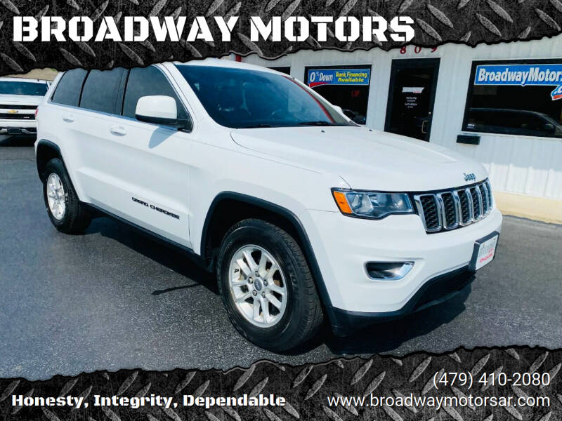 2018 Jeep Grand Cherokee for sale at BROADWAY MOTORS in Van Buren AR