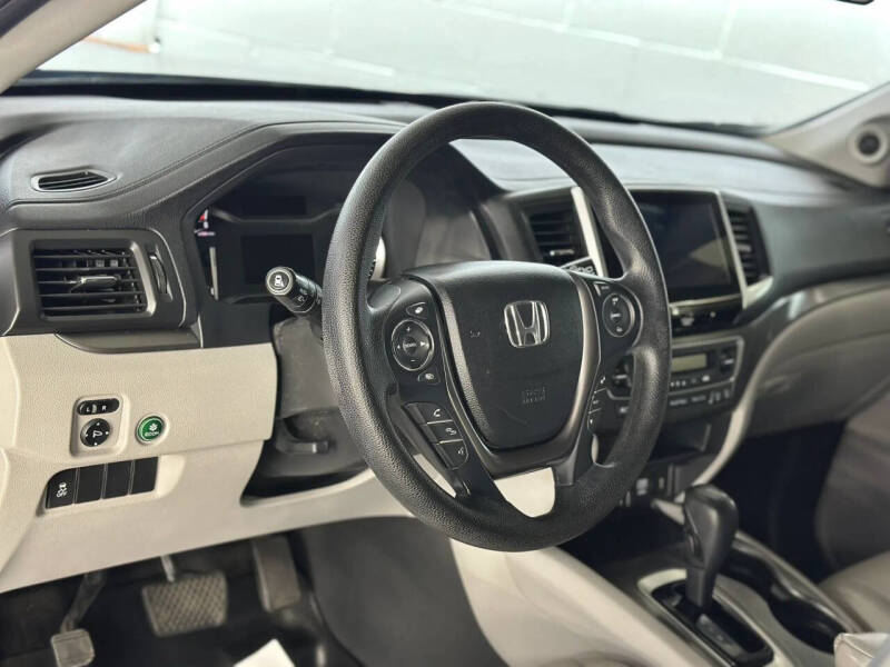 2017 Honda Pilot EX
