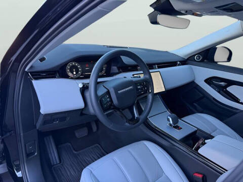 2025 Land Rover Range Rover Evoque P250 S