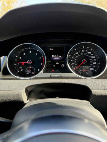 2021 Volkswagen Golf GTI