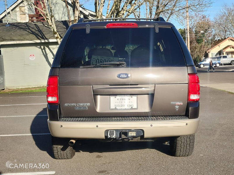 2005 Ford Explorer Eddie Bauer