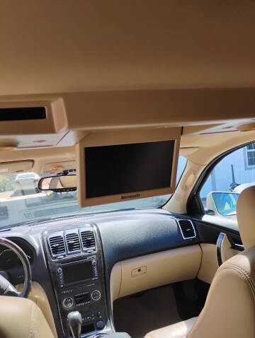 2011 GMC Acadia Denali